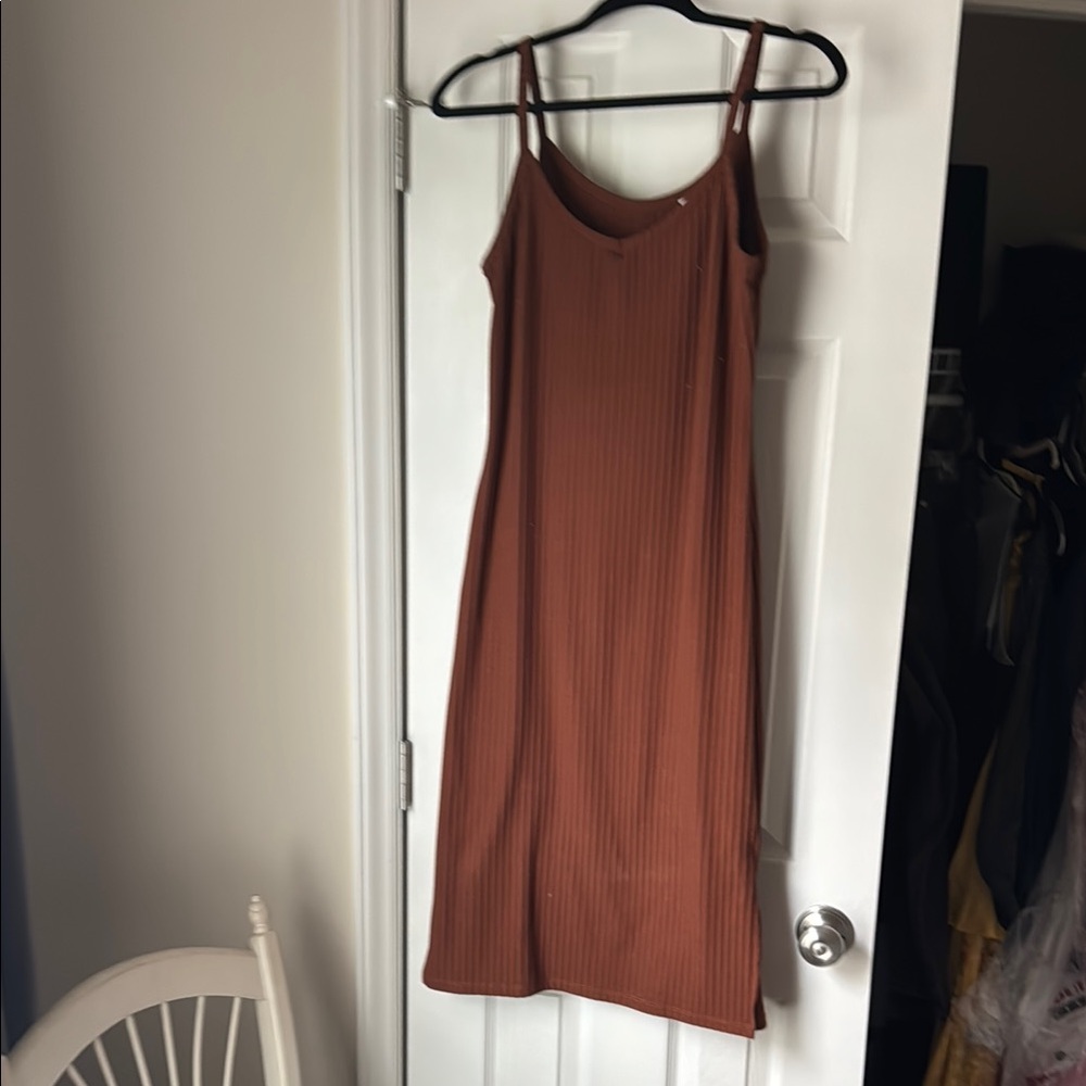 Brown Bodycon Ribbed Midi Dress